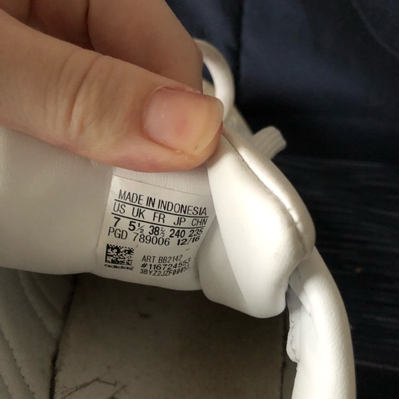 Adidas Superstar sneakers - Picture 4 of 10